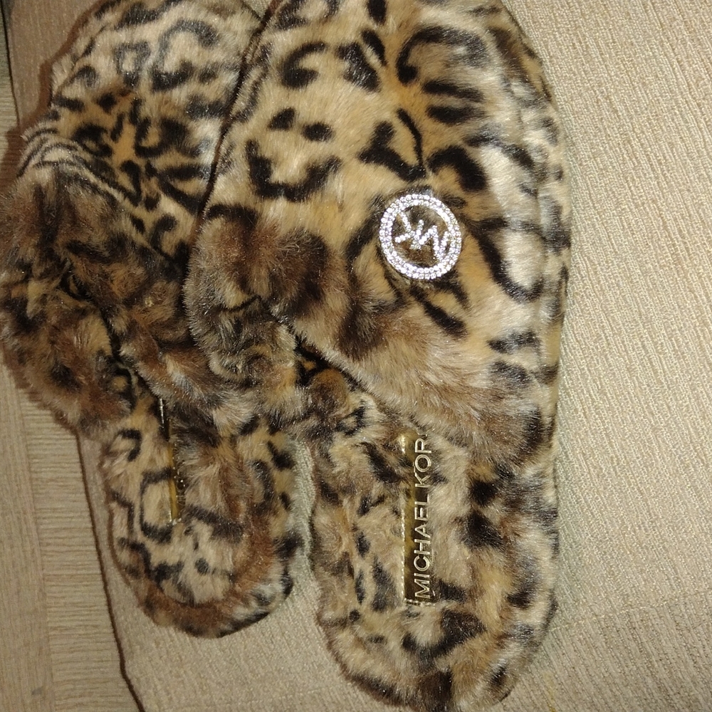 Michael kors slippers